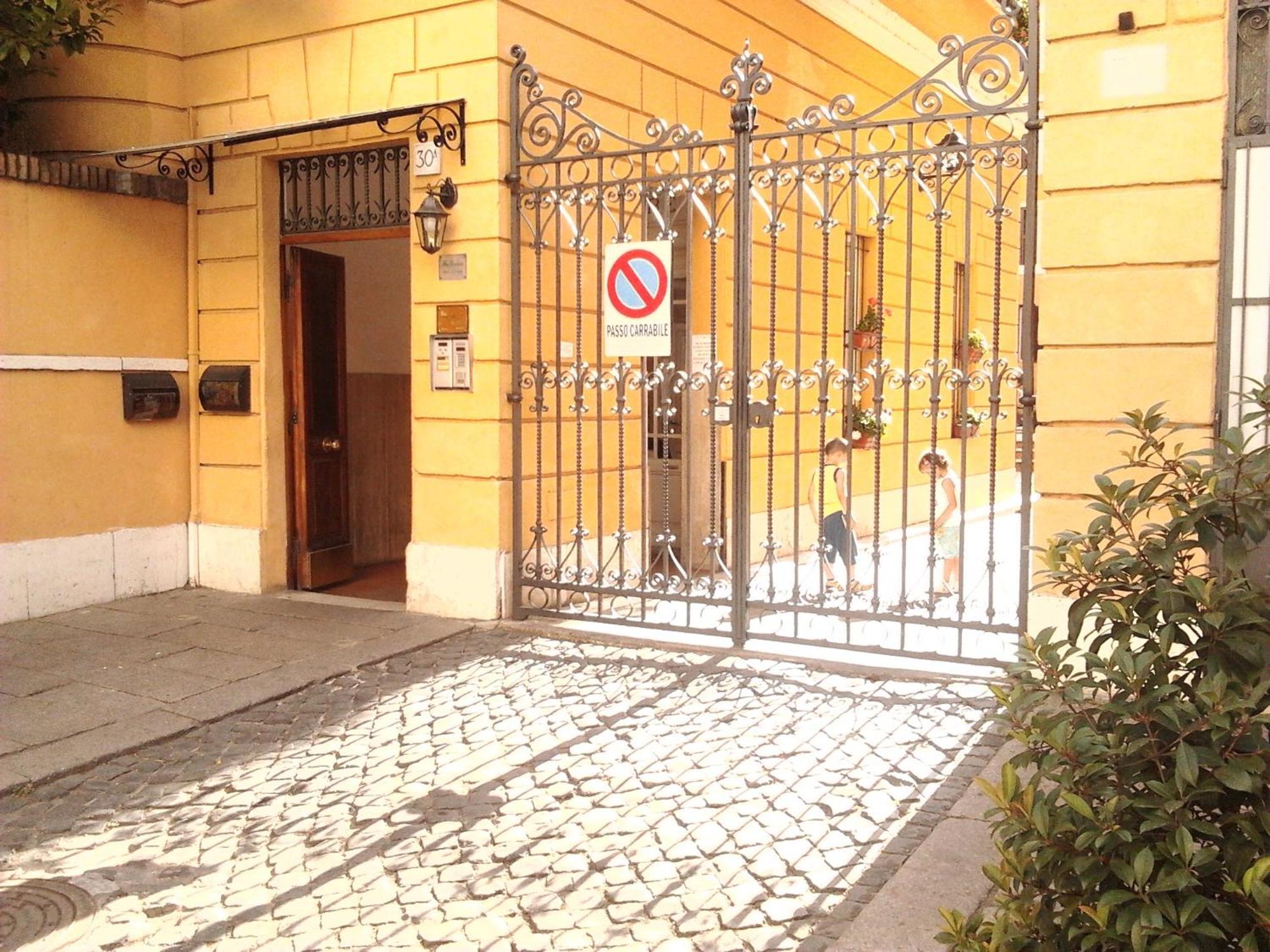 Guest House Trastevere Rzym Zewnętrze zdjęcie